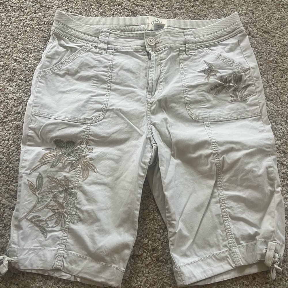 St. John's Bay White Embroidered Women's Bermuda Shorts